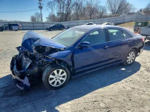 Toyota Camry BASE 2.5L 4 2011
