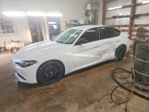 Alfa Romeo Giulia 2.0L 4 2020