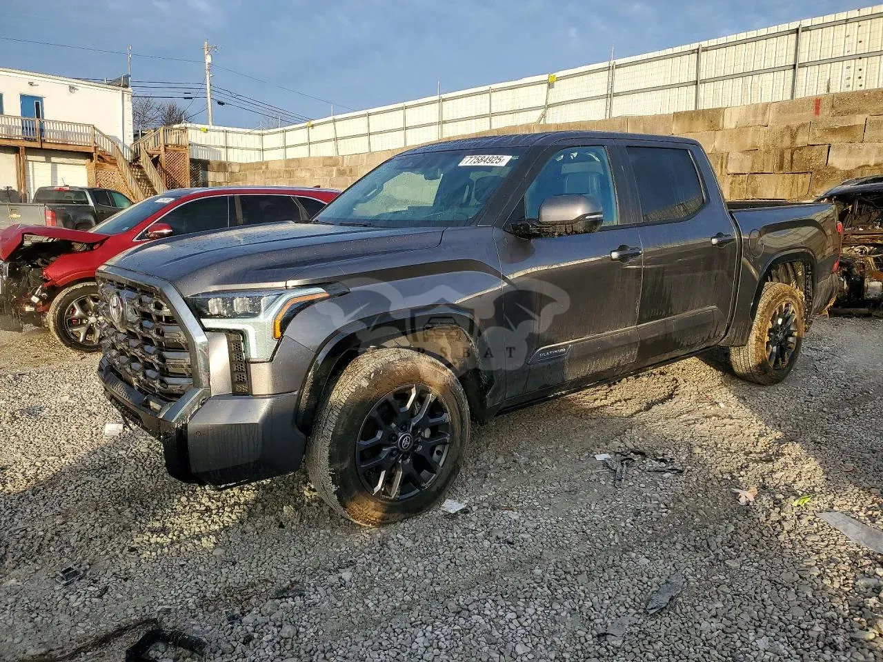 Toyota Tundra CREWMAX PLATINUM 3.4L 6 2025