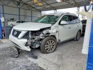 Nissan Pathfinder 3.5L 6 2014