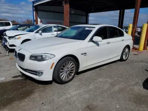BMW 5 Series XI 3.0L 6 2011