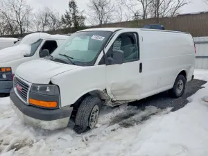 GMC Savana 4.8L 8 2017