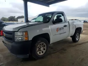Chevrolet Silverado 1500 C1500 4.3L 6 2011