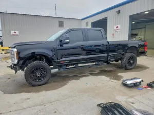 Ford F-350 SUPER DUTY 6.7L 8 2024