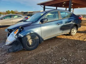 Nissan Versa S 1.6L 4 2016
