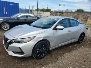 Nissan Sentra 2.0L 4 2023