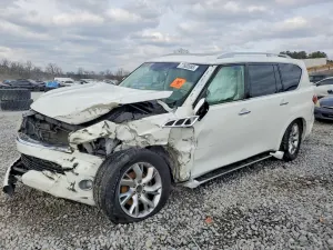 Infiniti QX80 5.6L 8 2014
