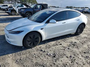 Tesla Model 3 2025