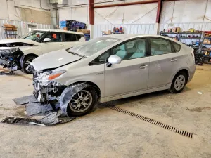 Toyota Prius 1.8L 4 2011