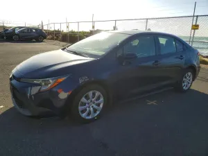 Toyota Corolla LE 1.8L 4 2021