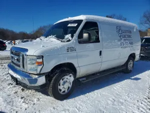 Ford Econoline 4.6L 8 2014