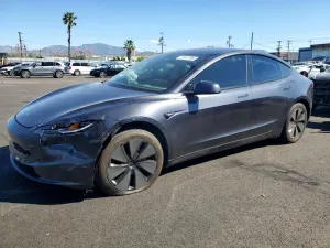 Tesla Model 3 2025