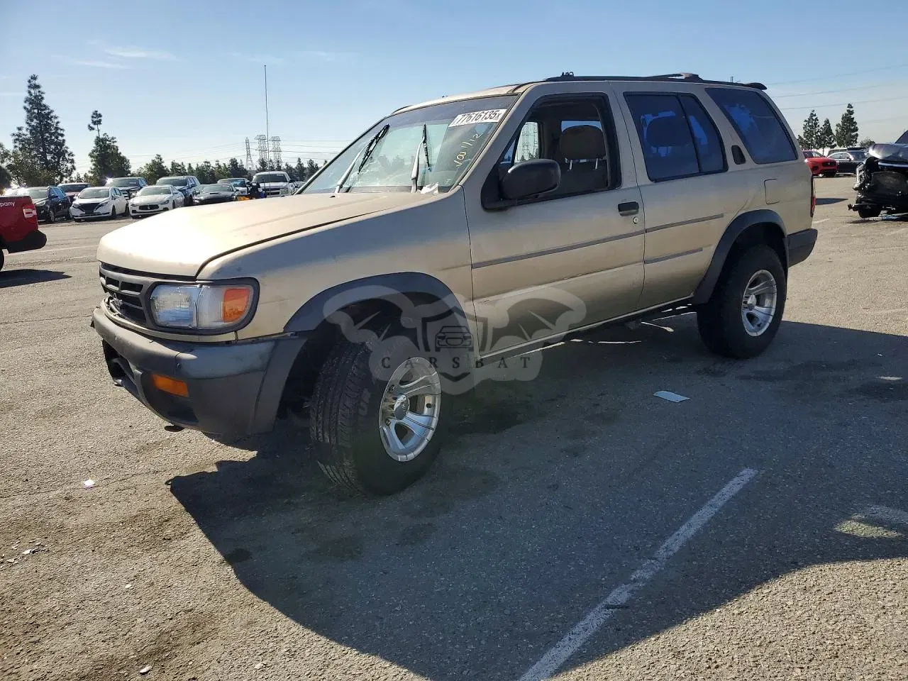 Nissan Pathfinder LE 3.3L 6 1997