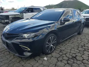 Toyota Camry L 2.5L 4 2018