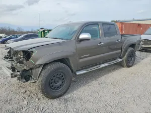 Toyota Tacoma DOUBLE CAB 4.0L 6 2015