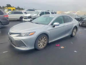 Toyota Camry LE 2.5L 4 2023