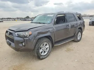 Toyota 4Runner SR5 4.0L 6 2018