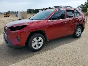 Toyota Rav4 XLE 2.5L 4 2021