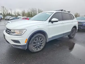 Volkswagen Tiguan S 2.0L 4 2018