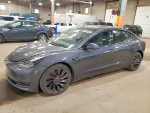 Tesla Model 3 2022