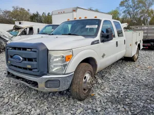Ford F-350 SUPER DUTY 6.7L 8 2016