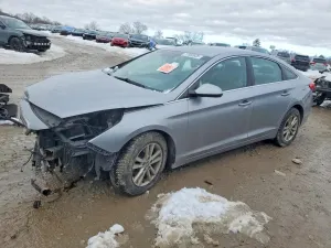 Hyundai Sonata SE 2.4L 4 2015