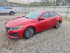 Nissan Altima SV 2.5L 4 2023
