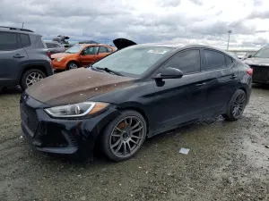 Hyundai Elantra SE 2.0L 4 2017