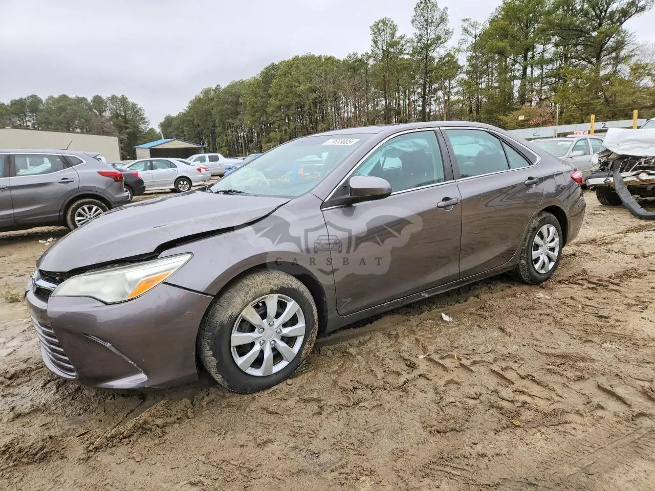 Toyota Camry LE 2.5L 4 2016