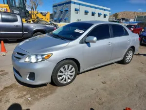 Toyota Corolla BASE 1.8L 4 2012