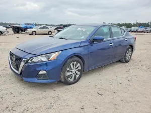 Nissan Altima 2.5L 4 2020