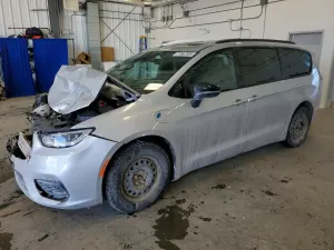 Chrysler Pacifica 3.6L 6 2024
