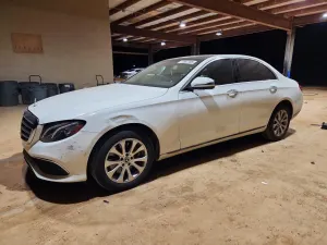 Mercedes-Benz E 300 4MATIC 2.0L 4 2019