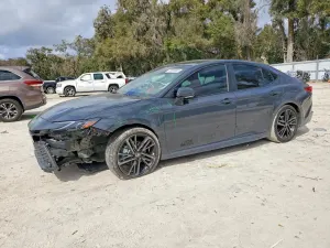 Toyota Camry XSE 2.5L 4 2025