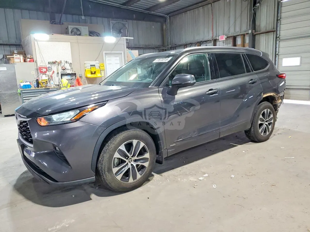 Toyota Highlander HYBRID XLE 2.5L 4 2020