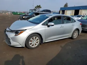 Toyota Corolla LE 1.8L 4 2020