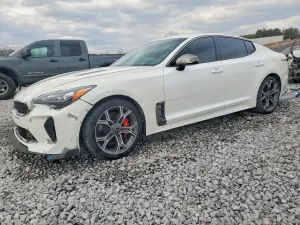 Kia Stinger GT 3.3L 6 2020