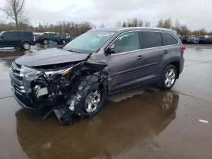 Toyota Highlander LIMITED 3.5L 6 2017