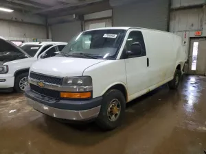 Chevrolet Express 4.8L 8 2013