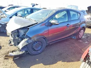 Toyota Prius 1.5L 4 2013