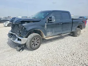Ford F-250 SUPER DUTY 6.7L 8 2017