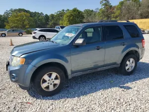 Ford Escape XLS 2.5L 4 2011