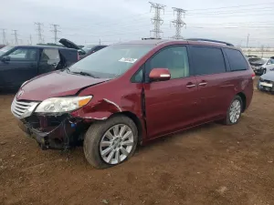 Toyota Sienna XLE 3.5L 6 2014