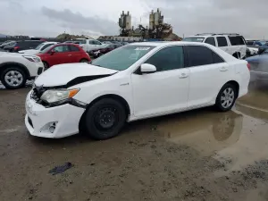 Toyota Camry HYBRID 2.5L 4 2012