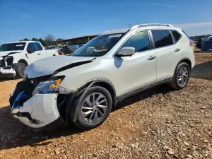 Nissan Rogue 2.5L 4 2015