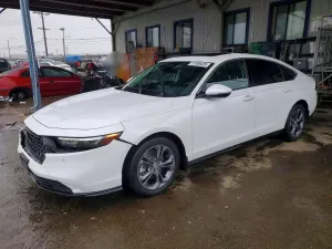 Honda Accord 2.0L 4 2025