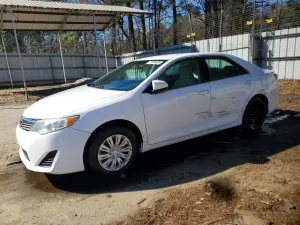 Toyota Camry BASE 2.5L 4 2012