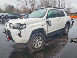Toyota 4Runner SR5/SR5 PREMIUM 4.0L 6 2016