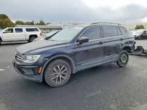 Volkswagen Tiguan SE 2.0L 4 2020