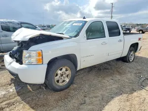 Chevrolet Silverado 1500 5.3L 8 2013
